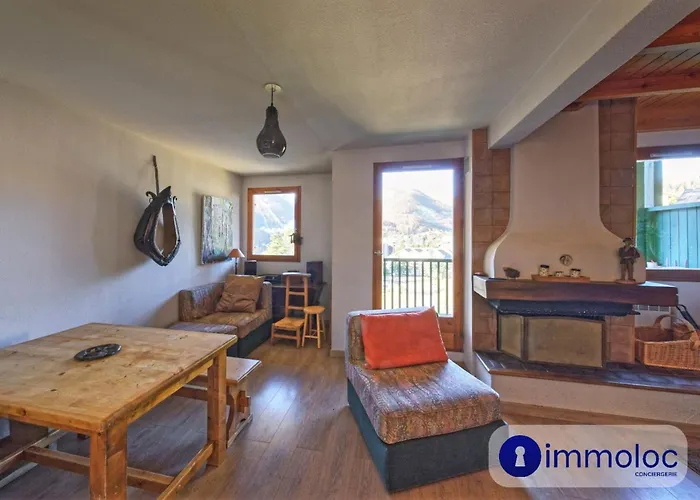 Auron Duplex Apartment