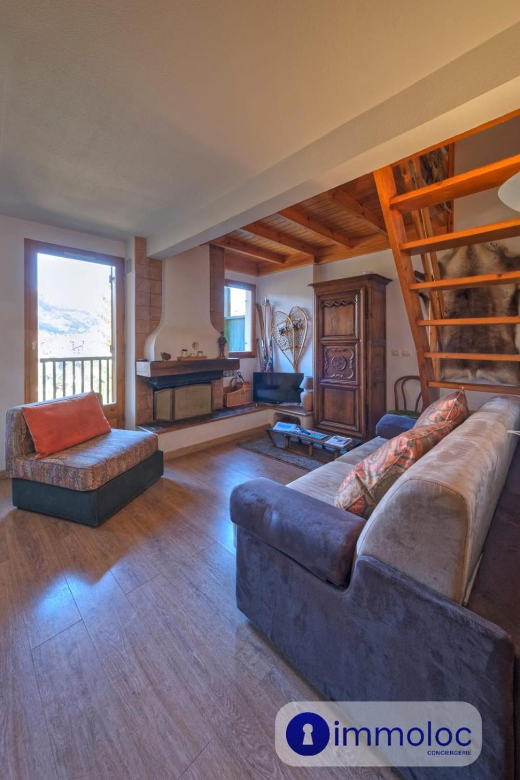 Duplex * Auron